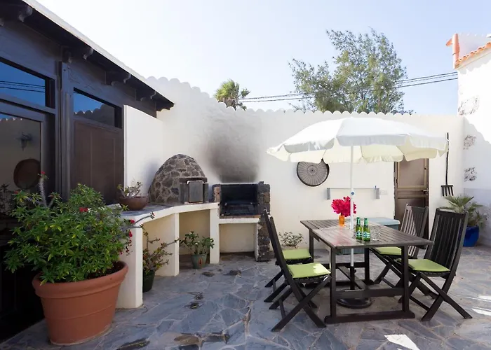 بيت للعطل Tile Roque
