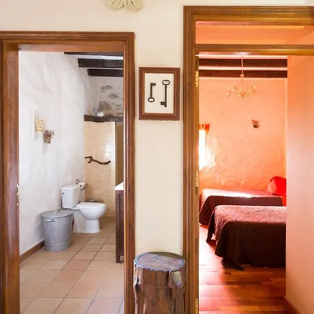 Tile * Roque